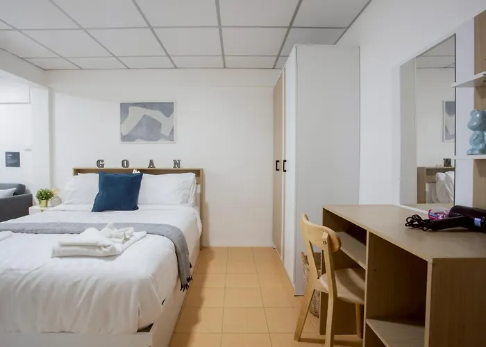 Cosy Mrt Phra Ram 9 Ferienhaus