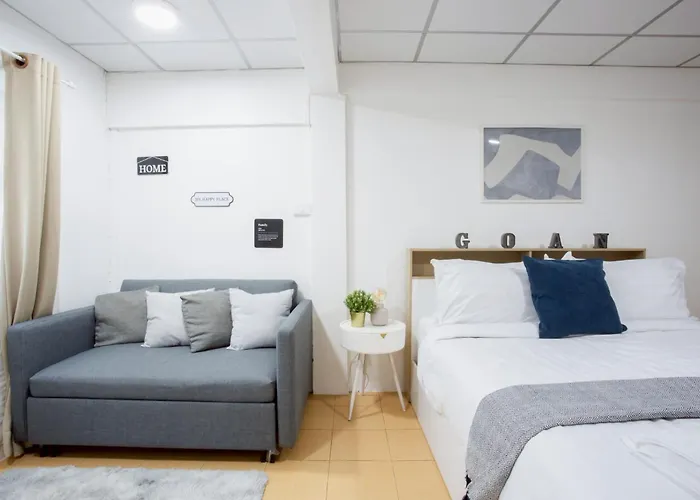 Cosy Mrt Phra Ram 9 Ferienhaus *