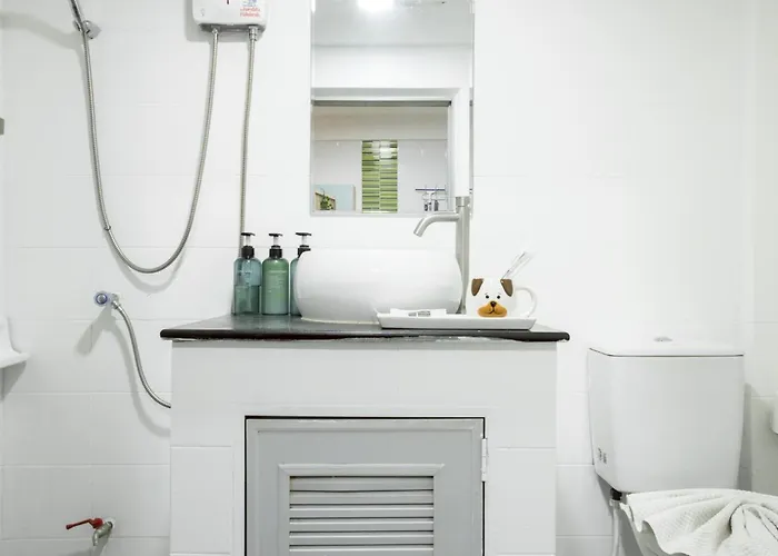 Ferienhaus Cosy Mrt Phra Ram 9