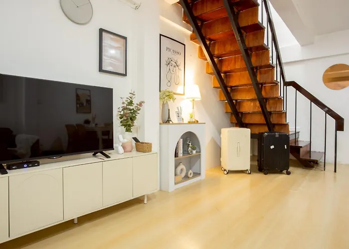Cosy Mrt Phra Ram 9 Ferienhaus
