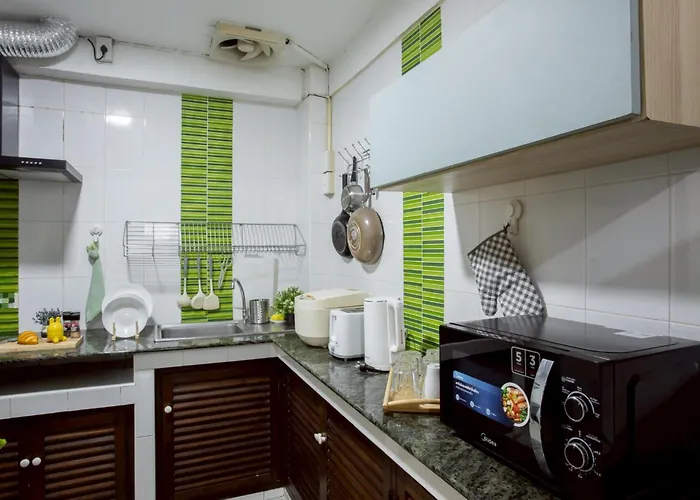 Cosy Mrt Phra Ram 9 *